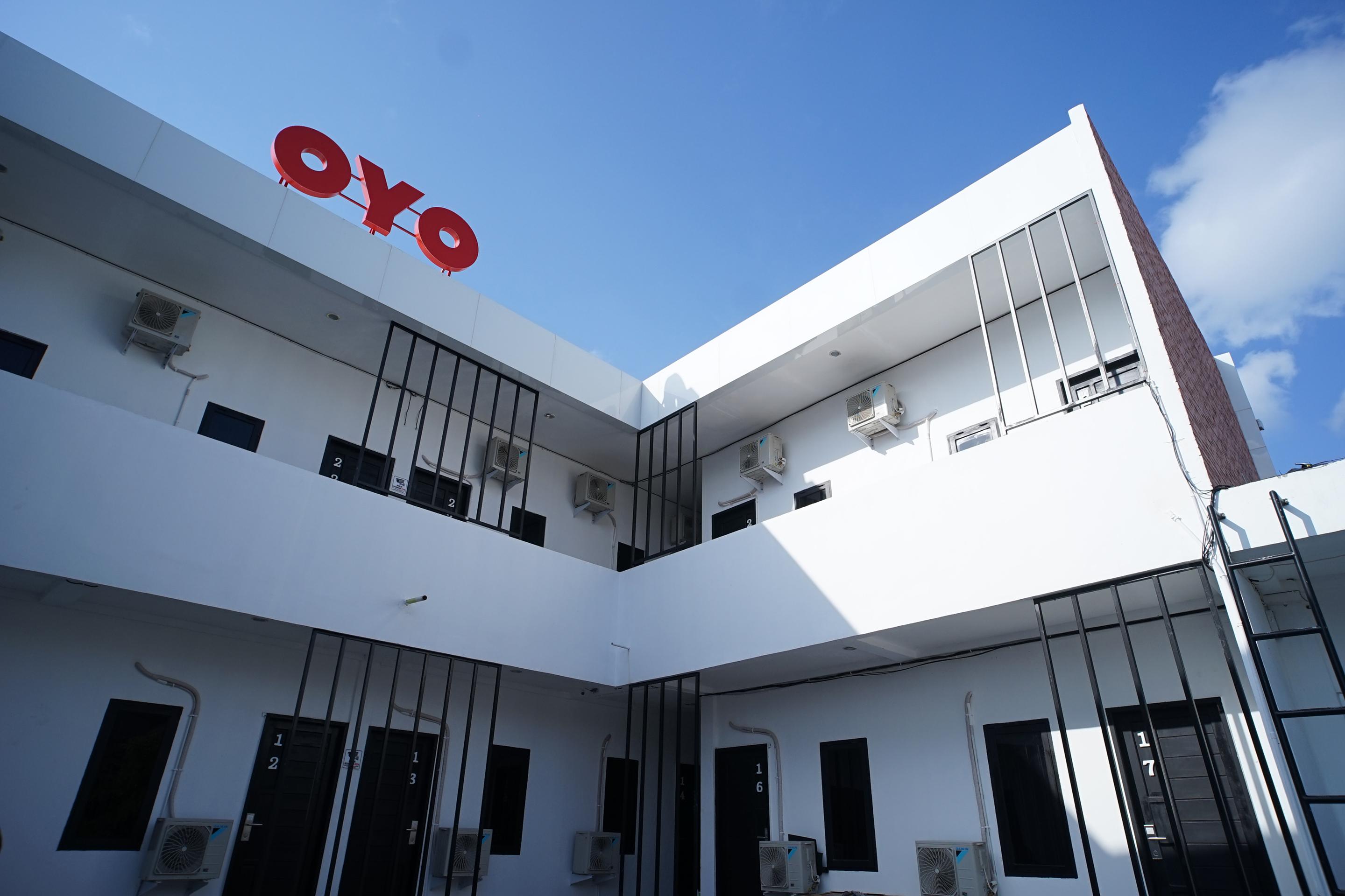 Reddoorz At Sani Guest House Balikpapan Exterior foto